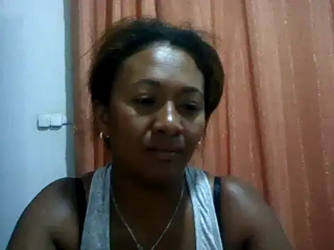 Snapshot of sexyladii chatting on February 2025 06:32:02 PM sexyladii online show from February 2025 06:32:02 PM