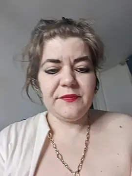 Snapshot of cindybbwsquirt chatting on January 2025 05:00:02 AM cindybbwsquirt online show from January 2025 05:00:02 AM