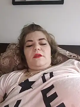 Snapshot of cindybbwsquirt chatting on January 2025 05:19:02 AM cindybbwsquirt online show from January 2025 05:19:02 AM