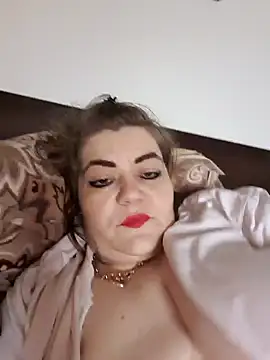 Snapshot of cindybbwsquirt chatting on January 2025 01:12:02 PM cindybbwsquirt online show from January 2025 01:12:02 PM