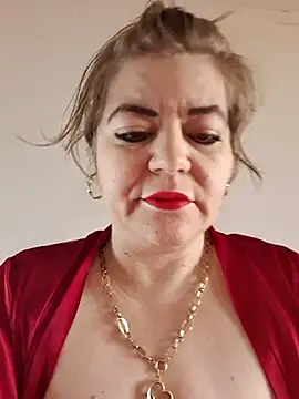 Snapshot of cindybbwsquirt chatting on February 2025 05:56:01 AM cindybbwsquirt online show from February 2025 05:56:01 AM