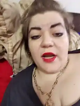 Snapshot of cindybbwsquirt chatting on March 2025 04:24:01 AM cindybbwsquirt online show from March 2025 04:24:01 AM