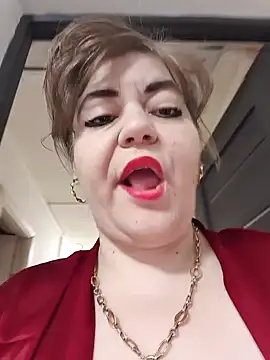 Snapshot of cindybbwsquirt chatting on March 2025 05:07:01 AM cindybbwsquirt online show from March 2025 05:07:01 AM