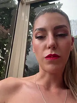 nicole 98 online show from April 2026 02:01:02 PM