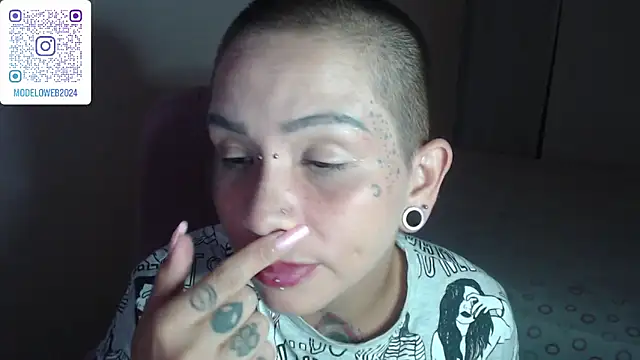 moon cat85 online show from February 2025 03:00:02 AM