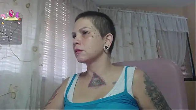 moon cat85 online show from September 2025 04:51:02 PM