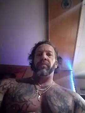 trucker1979 online show from January 2026 08:08:01 AM