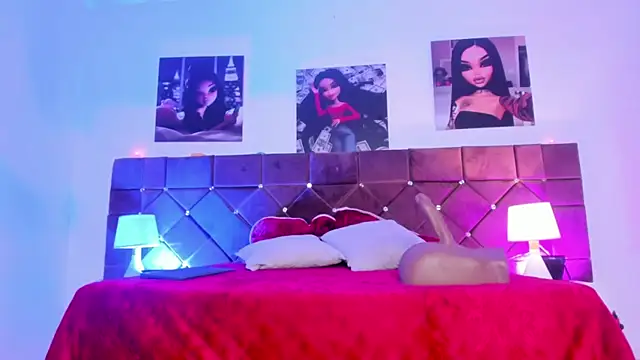 Snapshot of Ariana_lopezz chatting on February 2025 12:54:01 PM Ariana lopezz online show from February 2025 12:54:01 PM