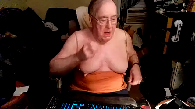 Toastir online show from October 2025 11:16:01 PM