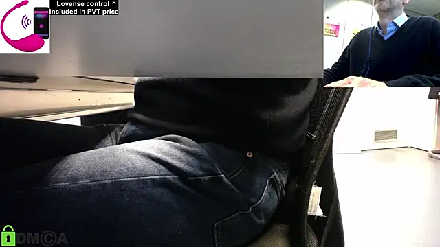 Snapshot of pliko chatting on February 2025 10:26:01 AM pliko online show from February 2025 10:26:01 AM