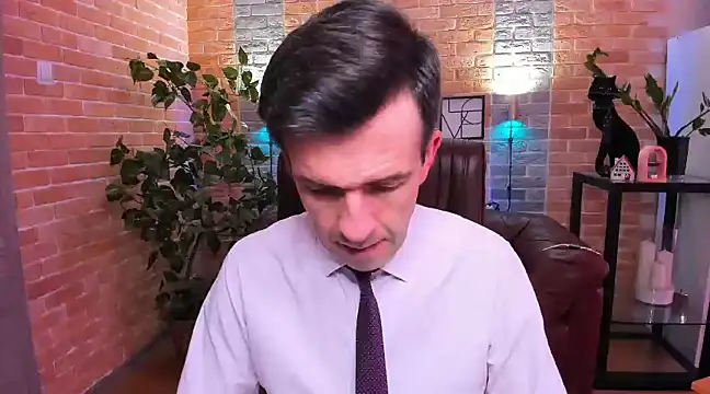 SteveTiger online show from January 2025 10:43:01 AM