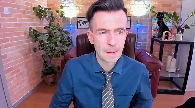 SteveTiger online show from March 2025 12:00:01 PM