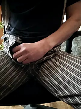 Snapshot of Justforoneday chatting on November 2025 12:27:02 PM Justforoneday online show from November 2025 12:27:02 PM