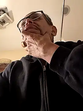 bobby69cock online show from February 2026 01:06:01 PM