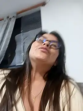 Ixchel Anaid online show from February 2025 03:53:02 AM