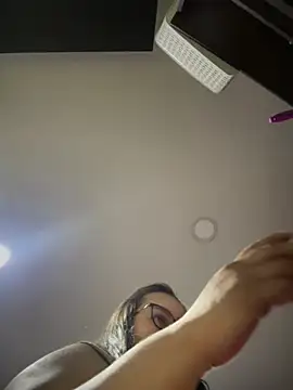 Ixchel Anaid online show from February 2026 12:18:02 AM