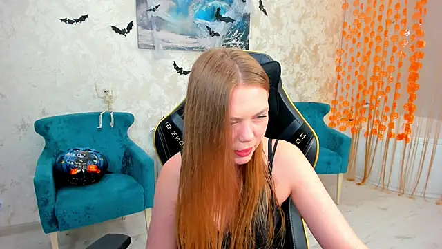 Strawberrye online show from October 2025 11:40:01 AM