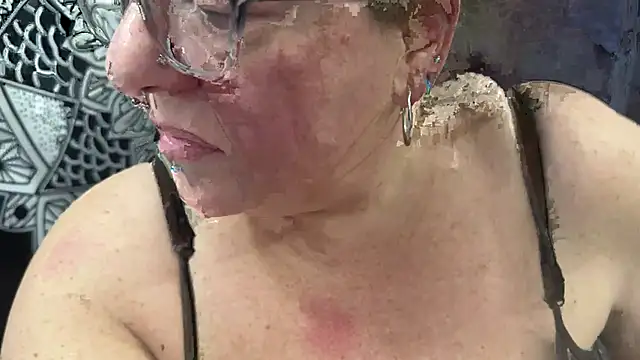 Miss Phat Booty online show from December 2024 02:52:01 AM