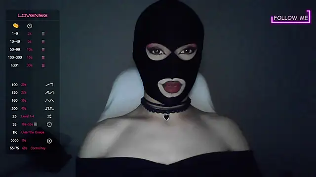 Snapshot of Bigfemblue chatting on October 2025 12:19:01 AM Bigfemblue online show from October 2025 12:19:01 AM