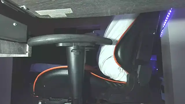 Dick and muscles online show from September 2025 10:04:02 AM