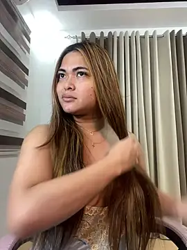 Snapshot of Bombshell_Ashy chatting on January 2025 07:21:01 PM Bombshell Ashy online show from January 2025 07:21:01 PM