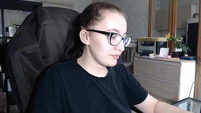 AnKey Rayah online show from December 2024 02:05:02 PM