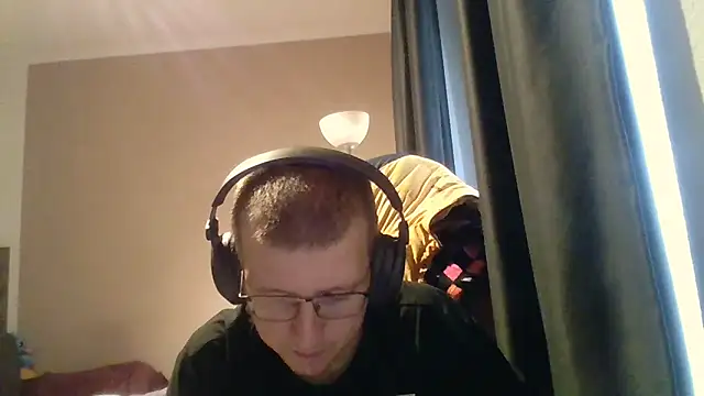 David250692 online show from December 2025 08:10:01 AM