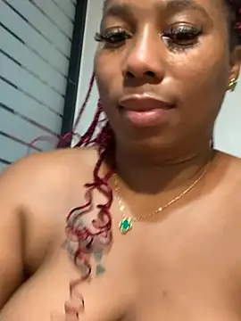 Snapshot of CurvyDesire1 chatting on February 2025 11:53:01 PM CurvyDesire1 online show from February 2025 11:53:01 PM