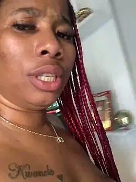 Snapshot of CurvyDesire1 chatting on February 2025 01:30:02 PM CurvyDesire1 online show from February 2025 01:30:02 PM