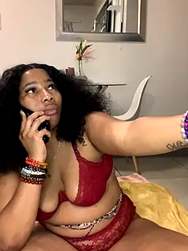 Snapshot of CurvyDesire1 chatting on September 2025 08:41:01 PM CurvyDesire1 online show from September 2025 08:41:01 PM