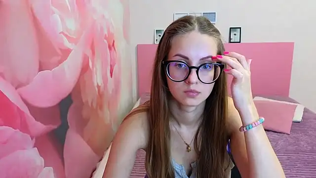 AliceAdams online show from January 2025 11:32:02 AM