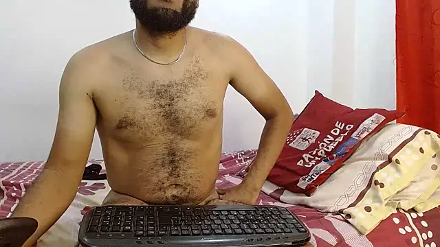 Snapshot of Aroon_Stonne chatting on January 2025 06:41:02 AM Aroon Stonne online show from January 2025 06:41:02 AM