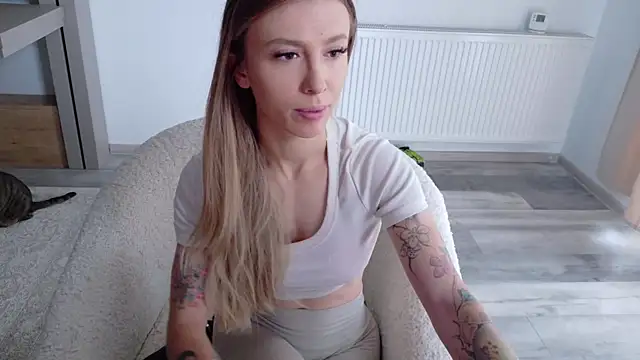 Snapshot of Diddy_sweet chatting on November 2025 07:56:01 AM Diddy sweet online show from November 2025 07:56:01 AM