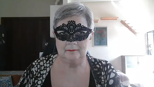 simona60 online show from April 2026 01:11:01 PM