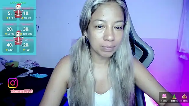 Snapshot of ninatiny chatting on December 2024 11:50:02 AM ninatiny online show from December 2024 11:50:02 AM