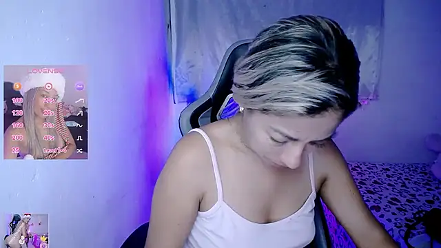 ninatiny online show from January 2026 11:16:02 AM