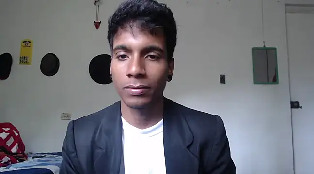 Snapshot of stevenosori chatting on December 2024 04:21:02 PM stevenosori online show from December 2024 04:21:02 PM