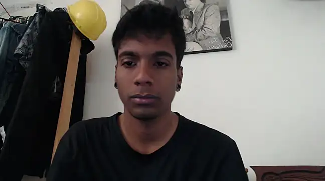 Snapshot of stevenosori chatting on December 2024 03:21:02 PM stevenosori online show from December 2024 03:21:02 PM