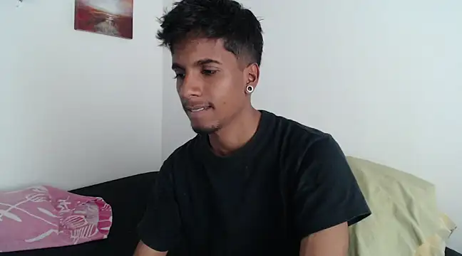 Snapshot of stevenosori chatting on December 2024 05:48:01 PM stevenosori online show from December 2024 05:48:01 PM