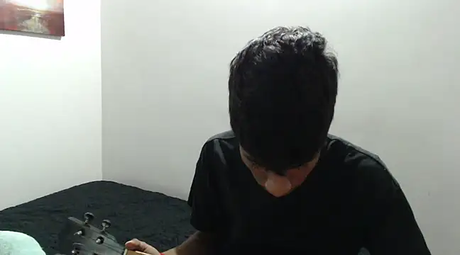 Snapshot of stevenosori chatting on January 2025 01:04:01 AM stevenosori online show from January 2025 01:04:01 AM