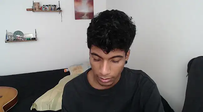 Snapshot of stevenosori chatting on February 2025 06:40:02 PM stevenosori online show from February 2025 06:40:02 PM