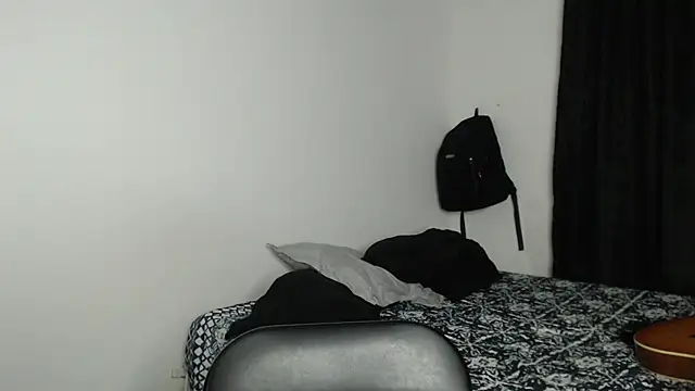 Snapshot of stevenosori chatting on October 2025 02:50:02 AM stevenosori online show from October 2025 02:50:02 AM