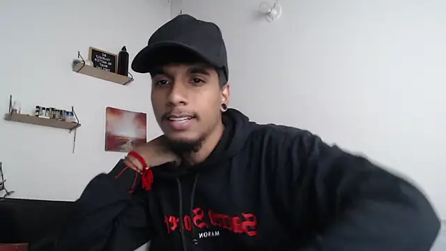 Snapshot of stevenosori chatting on October 2025 06:51:01 PM stevenosori online show from October 2025 06:51:01 PM