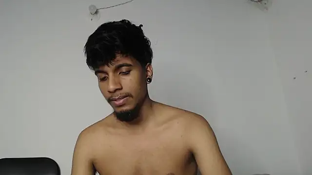 Snapshot of stevenosori chatting on October 2025 12:09:01 AM stevenosori online show from October 2025 12:09:01 AM