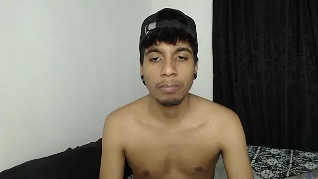 Snapshot of stevenosori chatting on October 2025 03:58:02 AM stevenosori online show from October 2025 03:58:02 AM