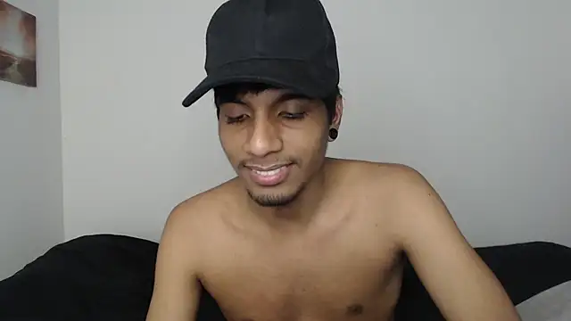 Snapshot of stevenosori chatting on November 2025 10:42:02 PM stevenosori online show from November 2025 10:42:02 PM