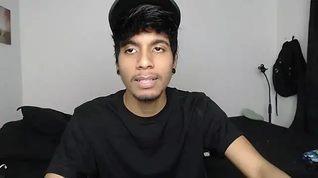 Snapshot of stevenosori chatting on November 2025 11:20:02 PM stevenosori online show from November 2025 11:20:02 PM