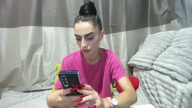 jessystarr online show from November 2025 06:46:02 PM