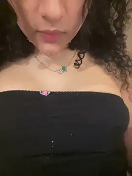 miaoberoi online show from December 2024 06:38:02 PM