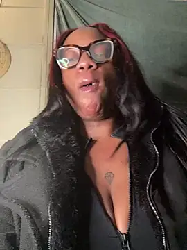 Snapshot of AlexaTheSlut chatting on January 2025 06:38:02 AM AlexaTheSlut online show from January 2025 06:38:02 AM